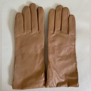 Leather Gloves with Cashmere Interior